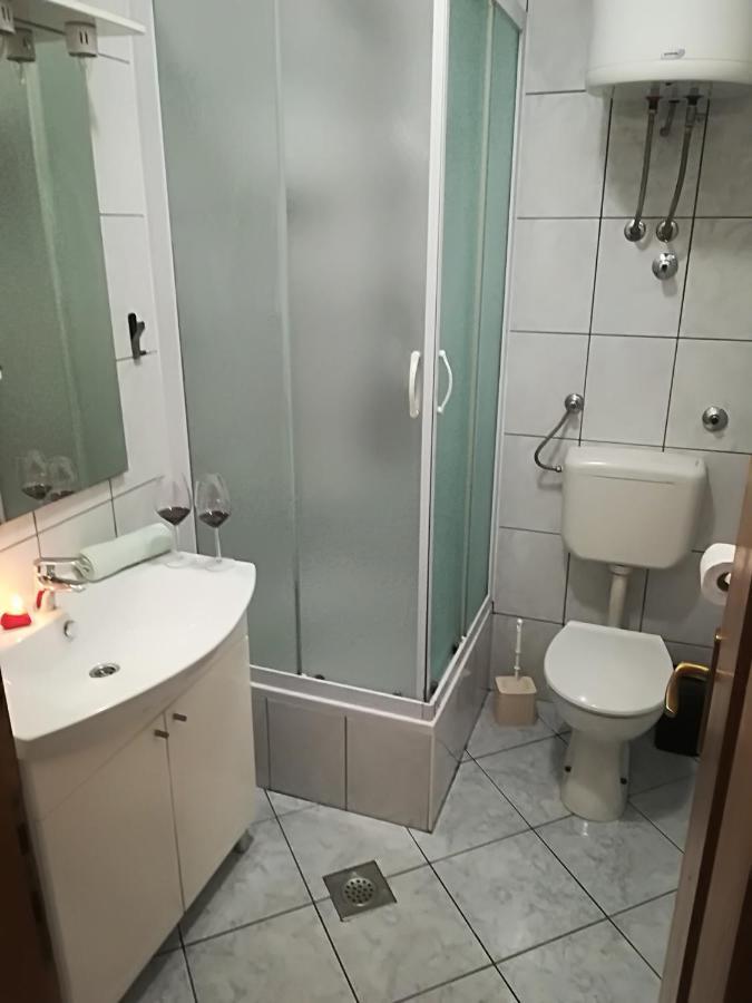 Apartment Nela Baška Voda Exteriér fotografie