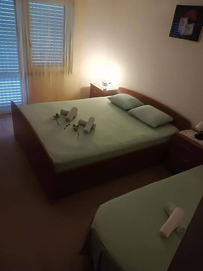 Apartment Nela Baška Voda Exteriér fotografie