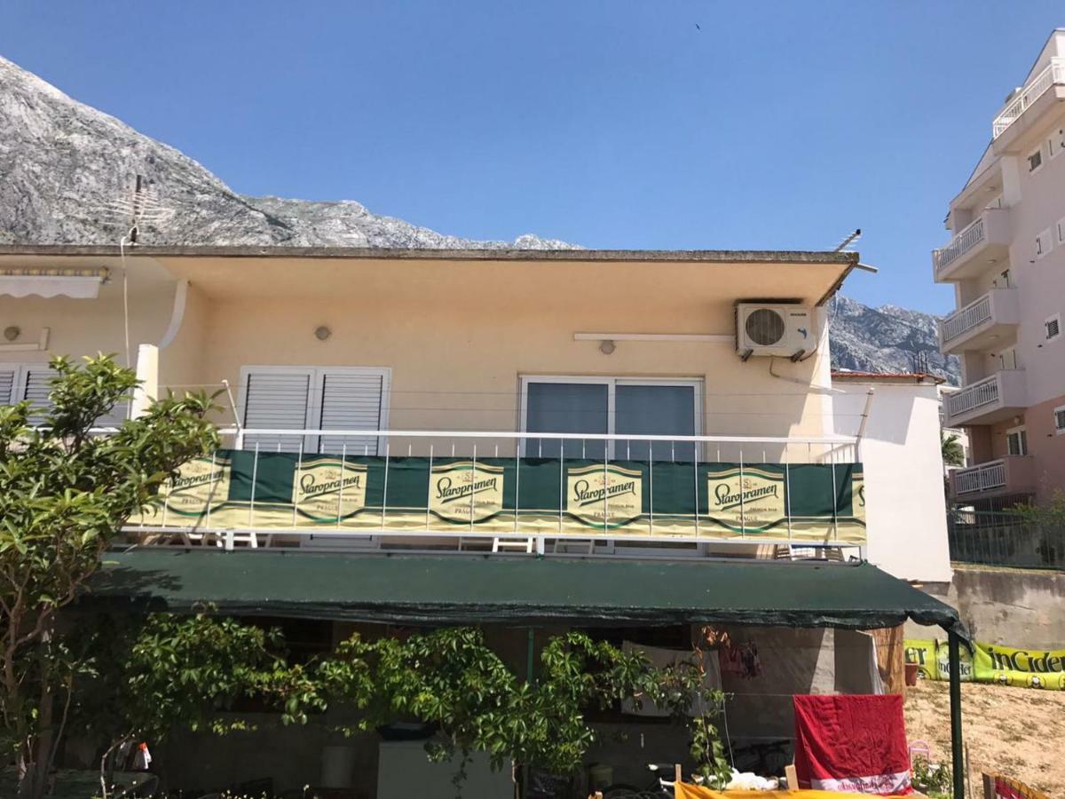 Apartment Nela Baška Voda Exteriér fotografie